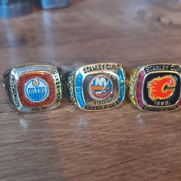 Complete Molson Canadian Stanley Cup Championship Ring Set (20 Rings) - Picture 11 of 16